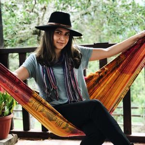 Meet your Posher, Sofia